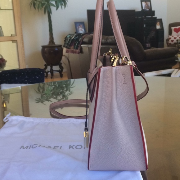 Michael Kors bag, NWT - Picture 4 of 6